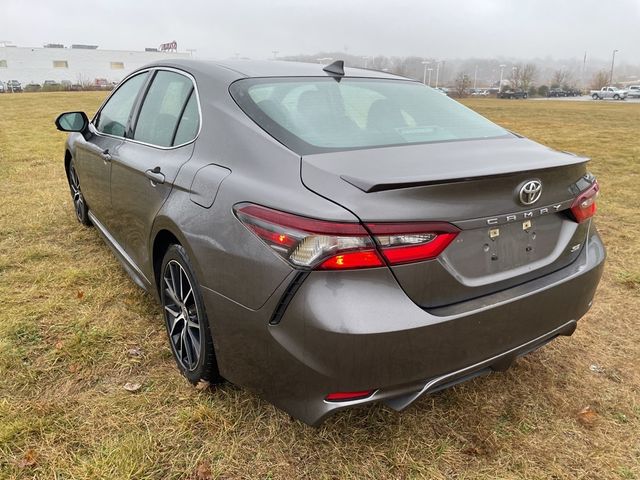 2021 Toyota Camry SE