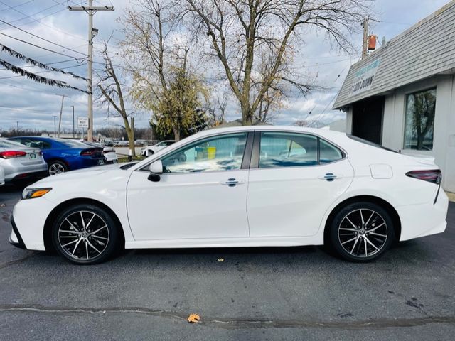 2021 Toyota Camry SE