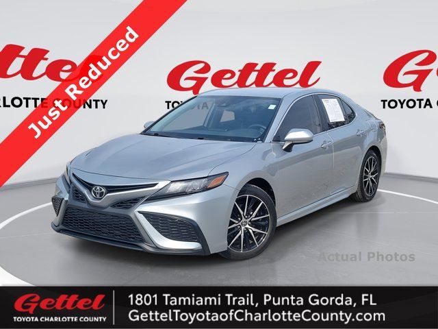 2021 Toyota Camry SE Nightshade