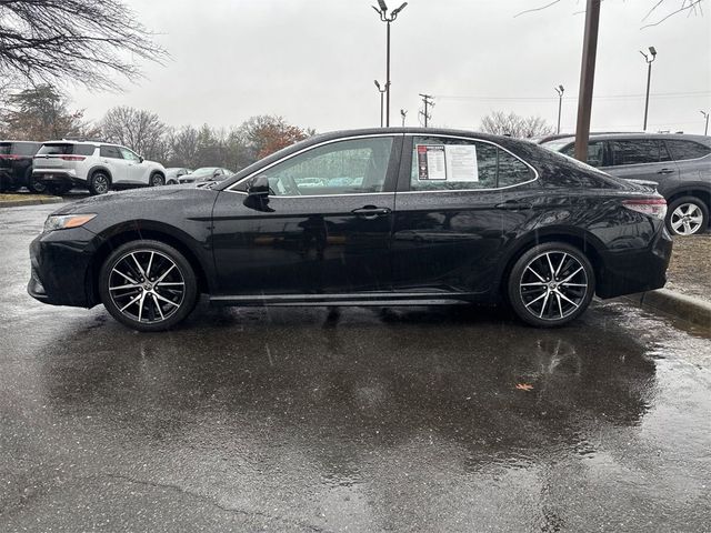 2021 Toyota Camry SE Nightshade