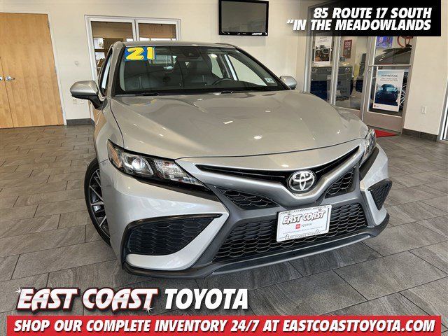 2021 Toyota Camry SE