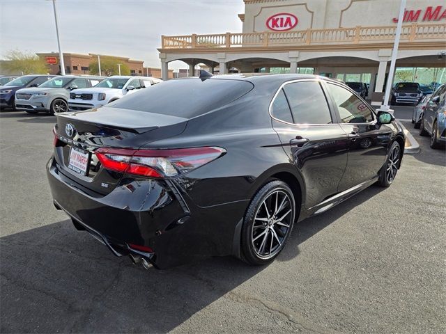 2021 Toyota Camry SE