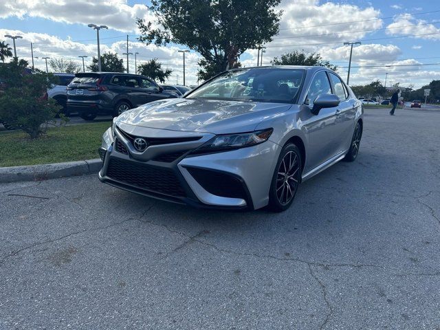 2021 Toyota Camry SE