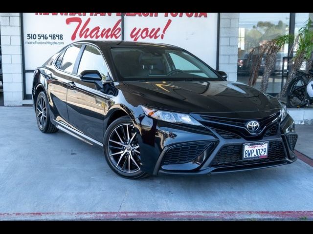 2021 Toyota Camry SE