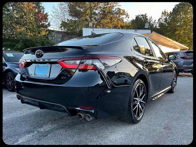 2021 Toyota Camry SE