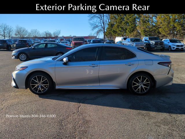 2021 Toyota Camry SE