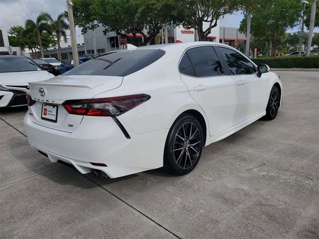 2021 Toyota Camry SE