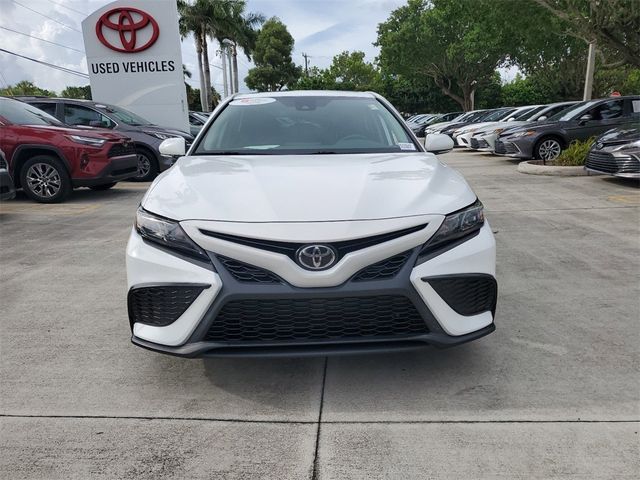 2021 Toyota Camry SE