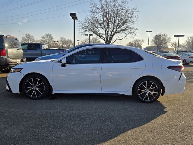 2021 Toyota Camry SE