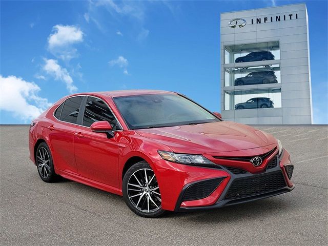 2021 Toyota Camry SE