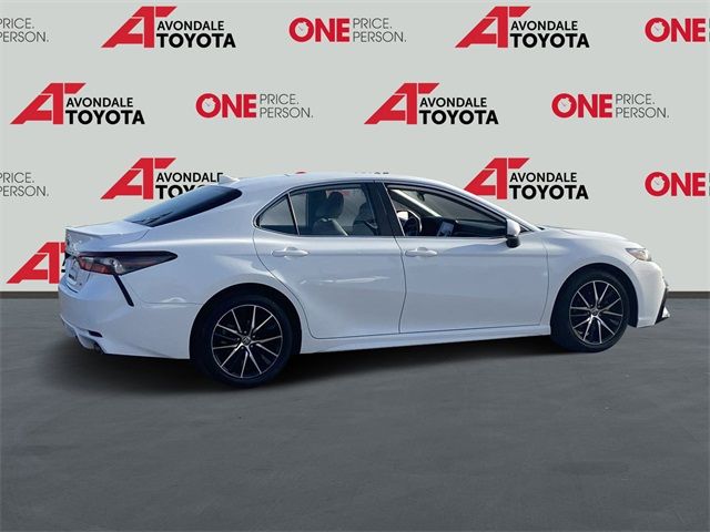 2021 Toyota Camry SE