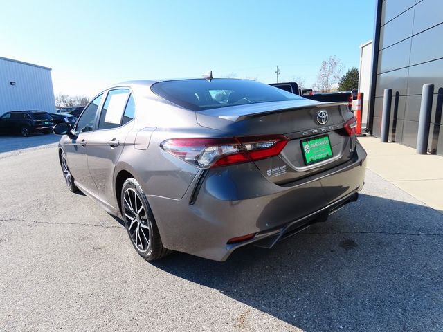 2021 Toyota Camry SE