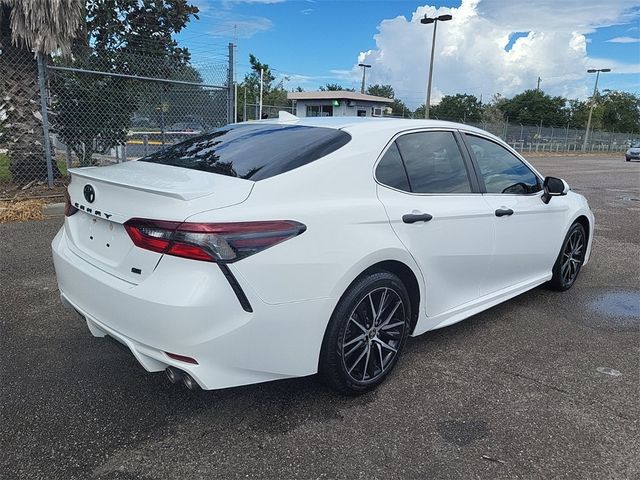 2021 Toyota Camry SE