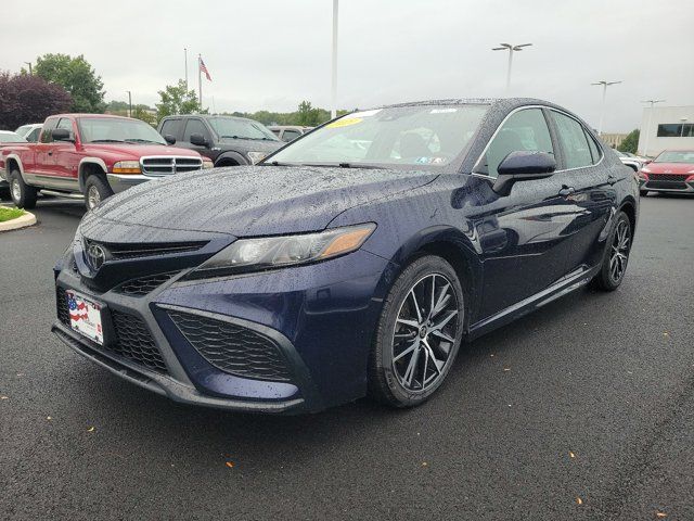 2021 Toyota Camry SE