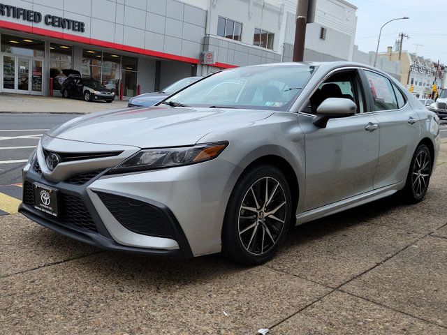 2021 Toyota Camry SE