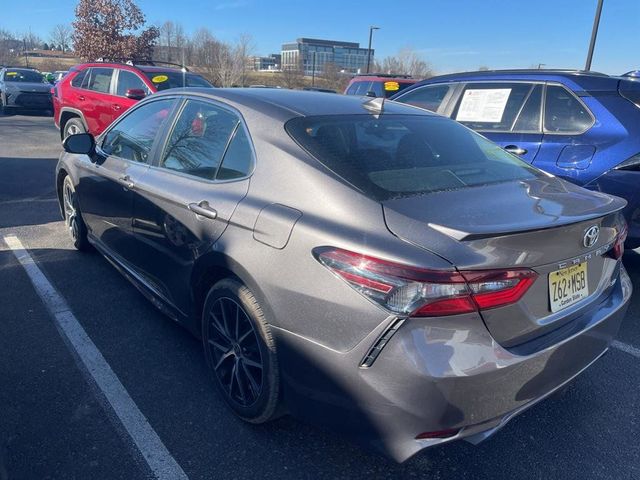 2021 Toyota Camry SE