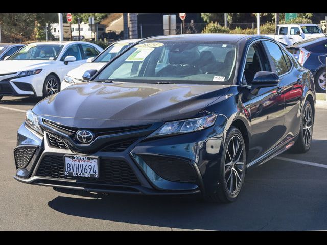 2021 Toyota Camry SE