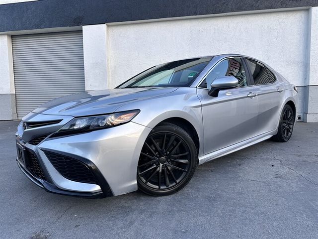 2021 Toyota Camry SE
