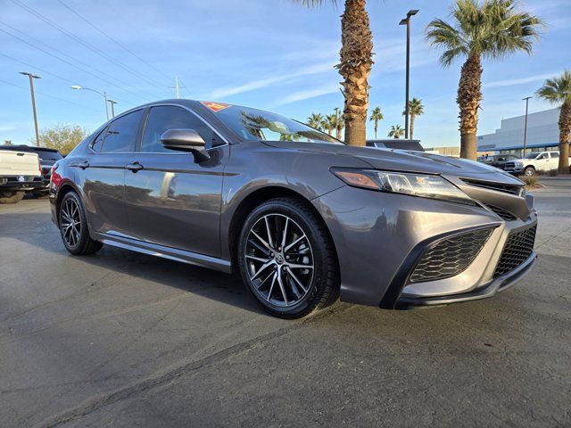 2021 Toyota Camry SE