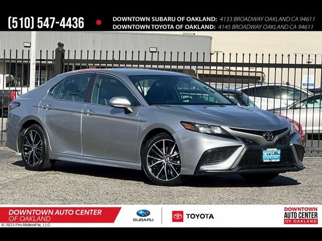 2021 Toyota Camry SE