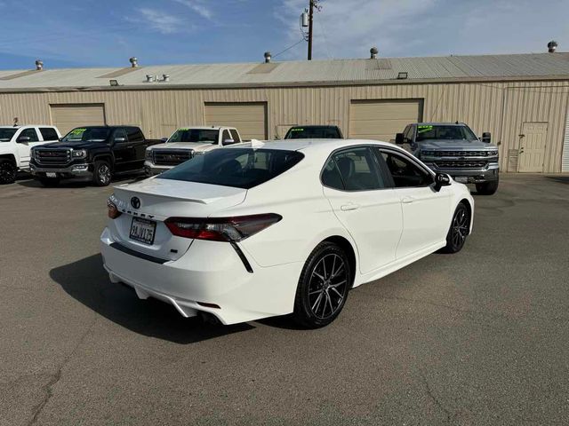 2021 Toyota Camry SE