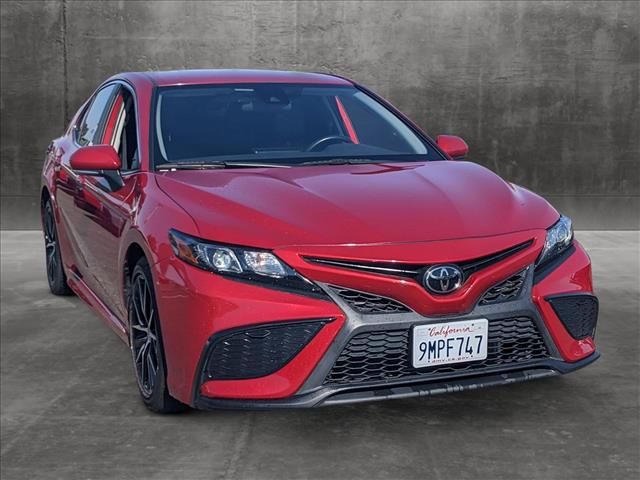 2021 Toyota Camry SE