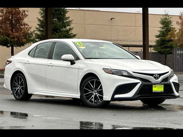 2021 Toyota Camry 