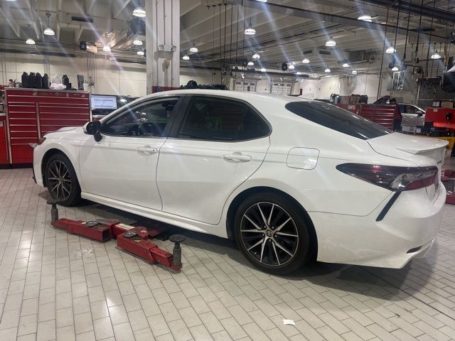 2021 Toyota Camry SE