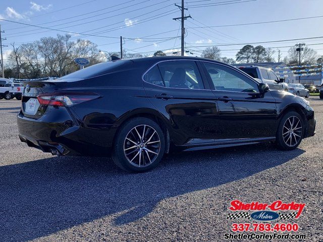 2021 Toyota Camry SE