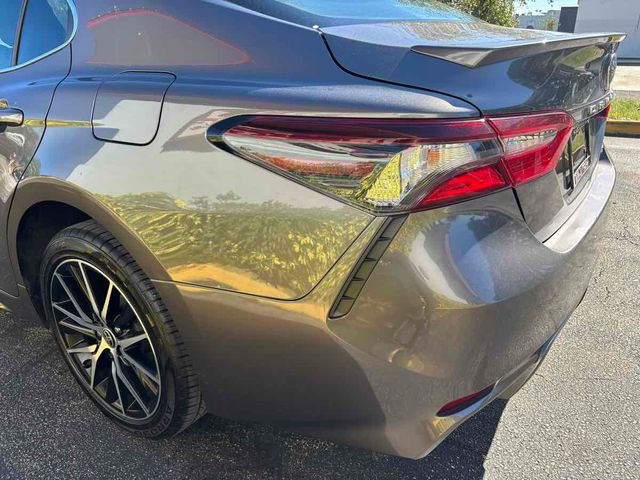 2021 Toyota Camry SE Nightshade