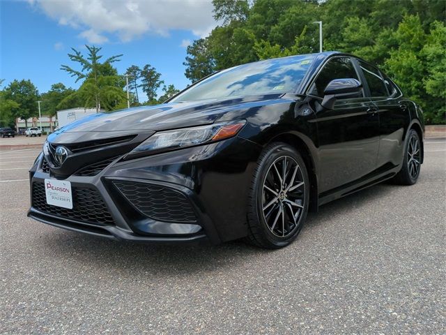 2021 Toyota Camry SE