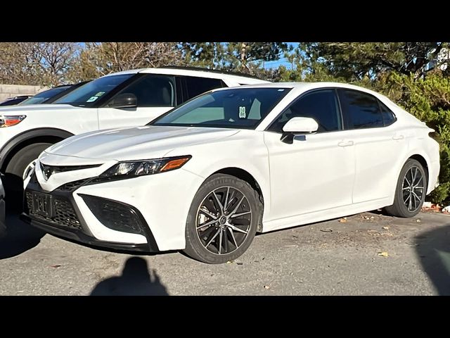 2021 Toyota Camry SE