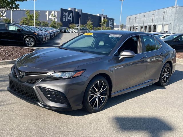 2021 Toyota Camry SE