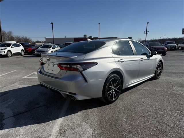 2021 Toyota Camry SE