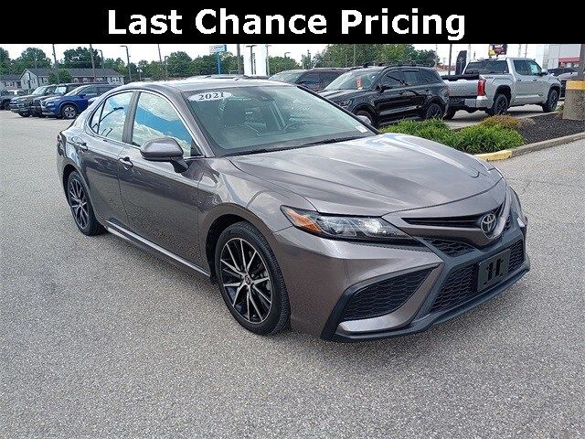 2021 Toyota Camry SE