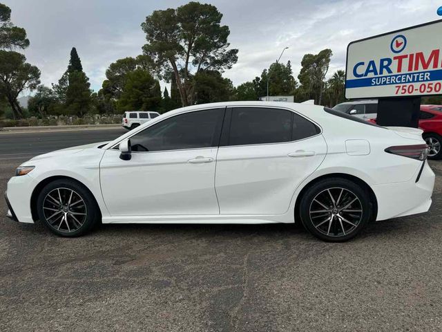 2021 Toyota Camry SE