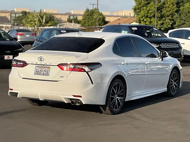 2021 Toyota Camry SE