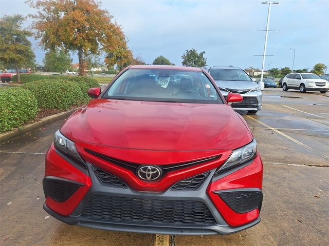 2021 Toyota Camry SE