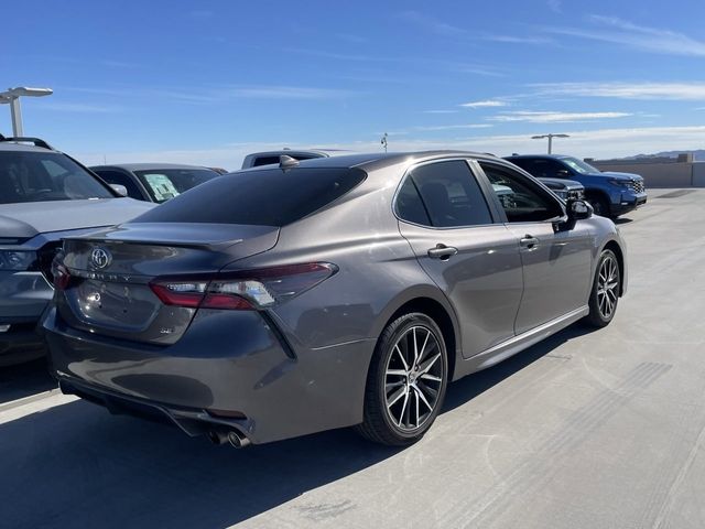 2021 Toyota Camry SE