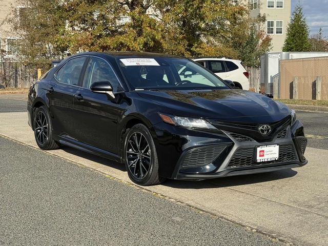 2021 Toyota Camry SE