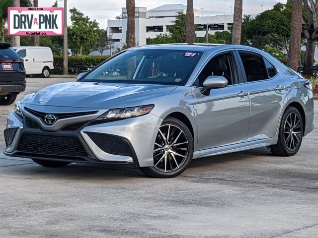 2021 Toyota Camry SE