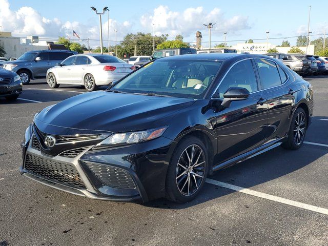 2021 Toyota Camry SE