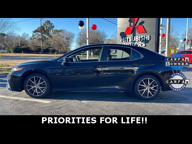 2021 Toyota Camry SE