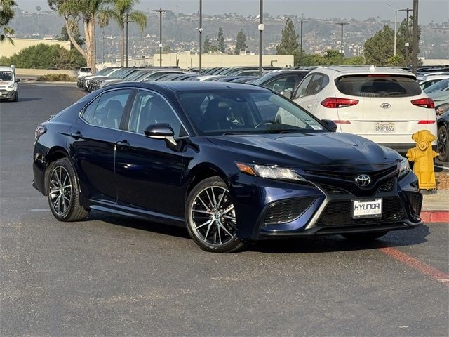 2021 Toyota Camry SE