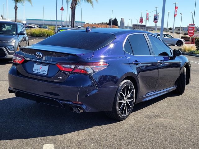 2021 Toyota Camry SE