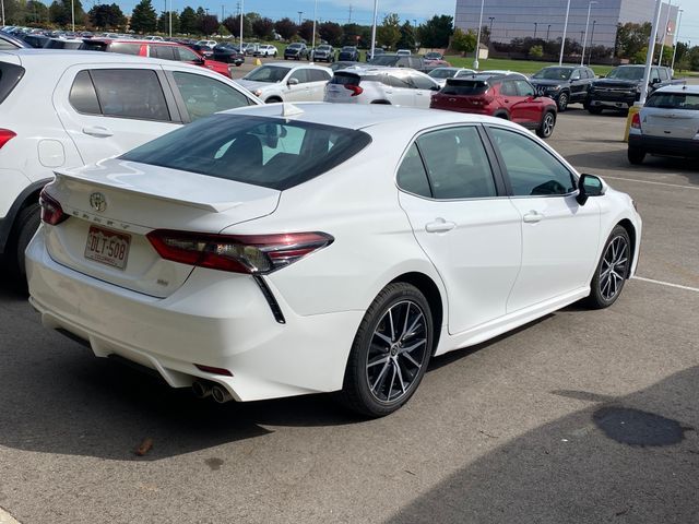 2021 Toyota Camry SE