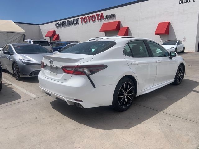 2021 Toyota Camry SE