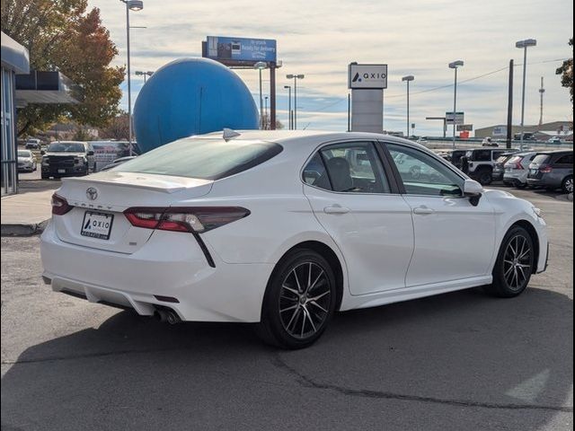 2021 Toyota Camry SE