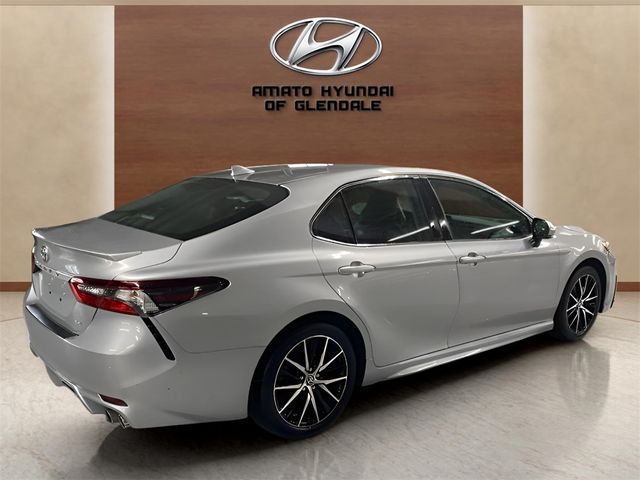 2021 Toyota Camry SE