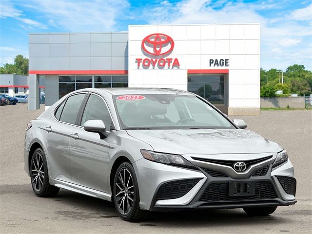 2021 Toyota Camry SE